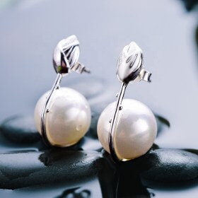 Elegant-Fashion-silver-Lotus-Flower-shell-earring (8)